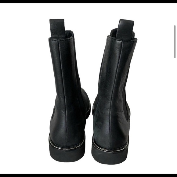 J. Crew Gwen Lug-sole High-shaft Chelsea Boots In Leather MSRP 278$ - Picture 6 of 10